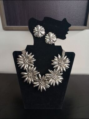 Silver Floral Statement Necklace and Earrings Set